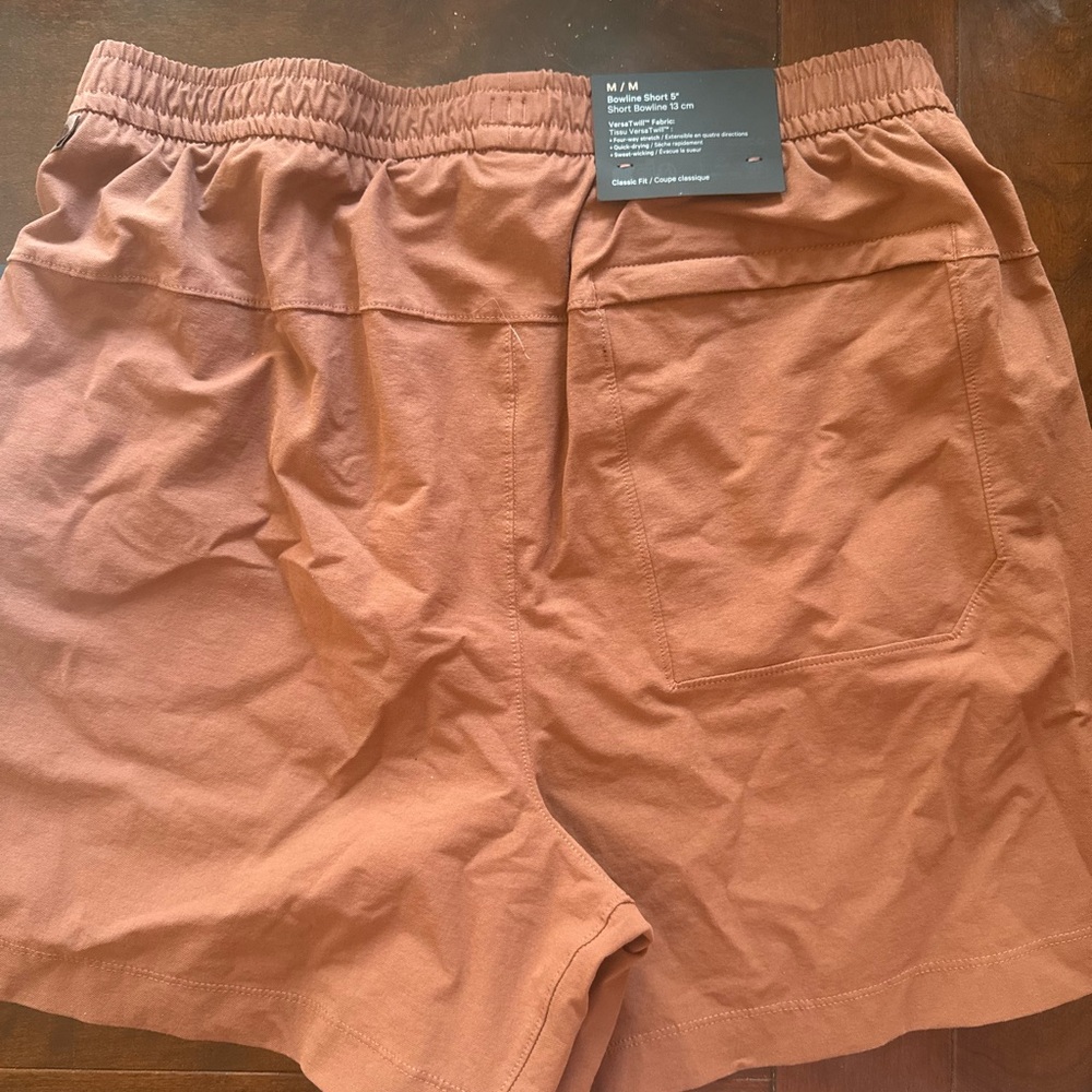 lululemon athletica Men's Brown Athletic Shorts Bowline short 5” - Picture 2 of 3